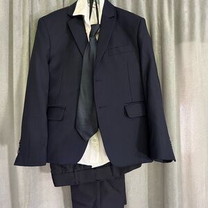 Tazio classy Navy Suit Jacket, vest,Calvin Klein white shirt, tie & pants.